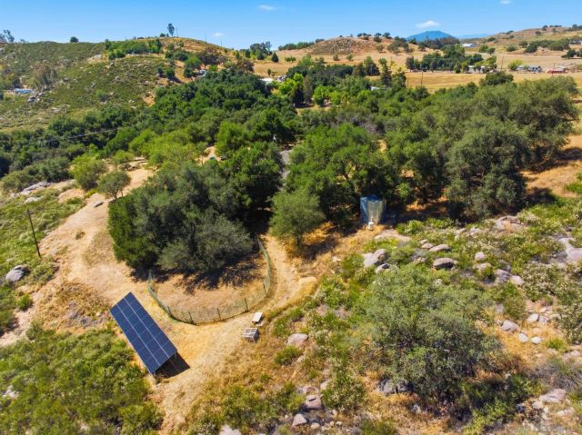 19525 Casner Rd, Ramona, CA 92065