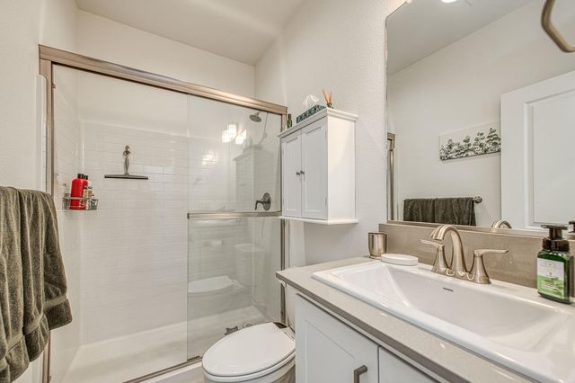 849 Livio Way, Madera, CA 93636