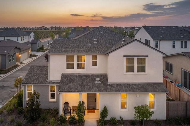 849 Livio Way, Madera, CA 93636