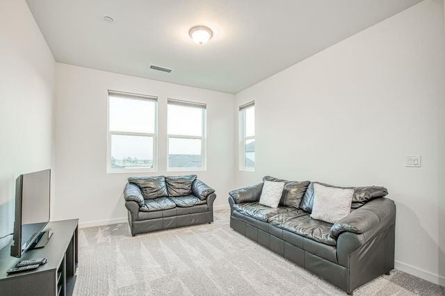 849 Livio Way, Madera, CA 93636