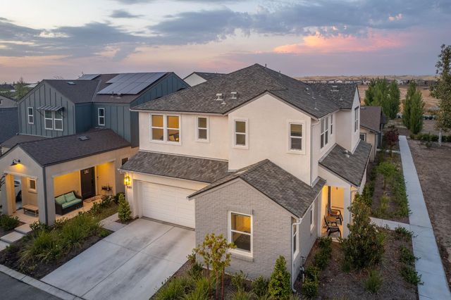 849 Livio Way, Madera, CA 93636