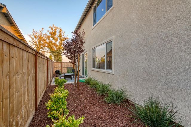 849 Livio Way, Madera, CA 93636