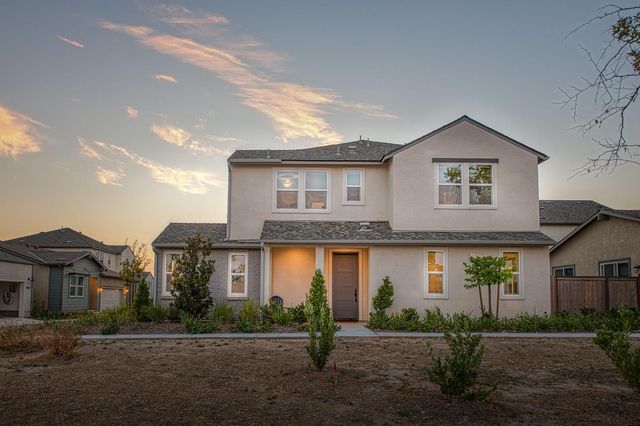 849 Livio Way, Madera, CA 93636