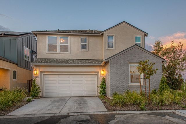 849 Livio Way, Madera, CA 93636