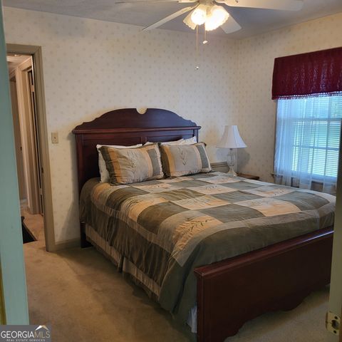 401 Crestview Lane, Valley, AL 36854