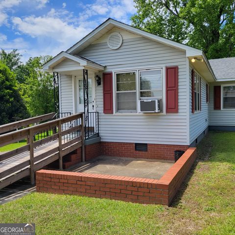 401 Crestview Lane, Valley, AL 36854