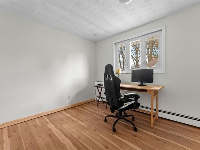 15 Rosslare Rd, Framingham, MA 01701