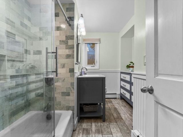 15 Rosslare Rd, Framingham, MA 01701