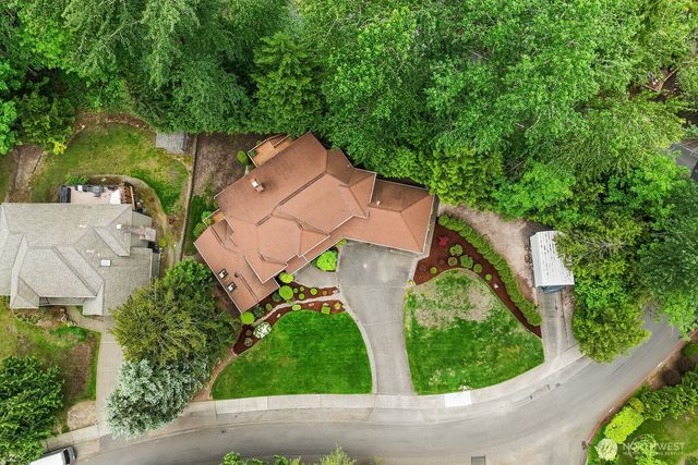 275 Mt Quay Drive NW, Issaquah, WA 98027