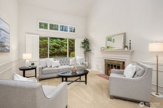 275 Mt Quay Drive NW, Issaquah, WA 98027