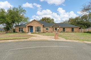 1004 Canyon Court, Cleburne, TX 76033