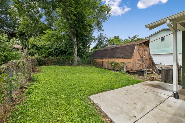 2604 Elliott Dr, Old Hickory, TN 37138