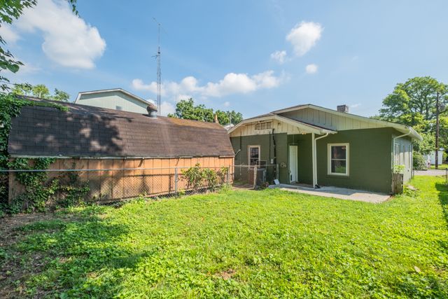 2604 Elliott Dr, Old Hickory, TN 37138