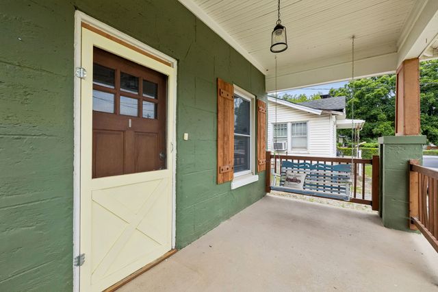 2604 Elliott Dr, Old Hickory, TN 37138