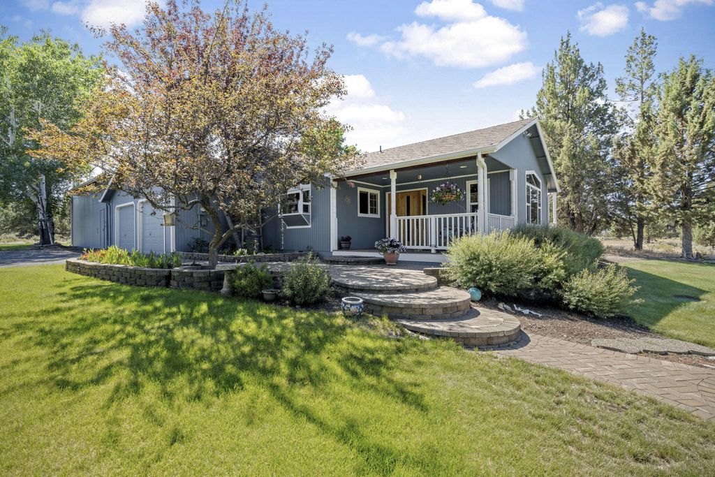 23041 Chisholm Trail, Bend, OR 97702