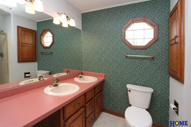 4251 Everett Street, Lincoln, NE 68506