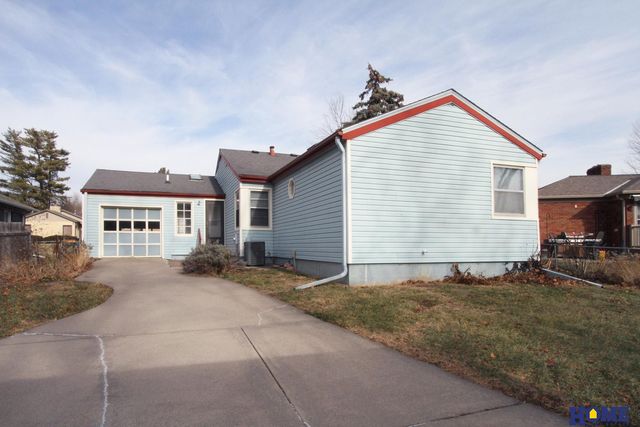 4251 Everett Street, Lincoln, NE 68506