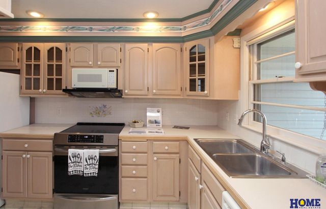 4251 Everett Street, Lincoln, NE 68506