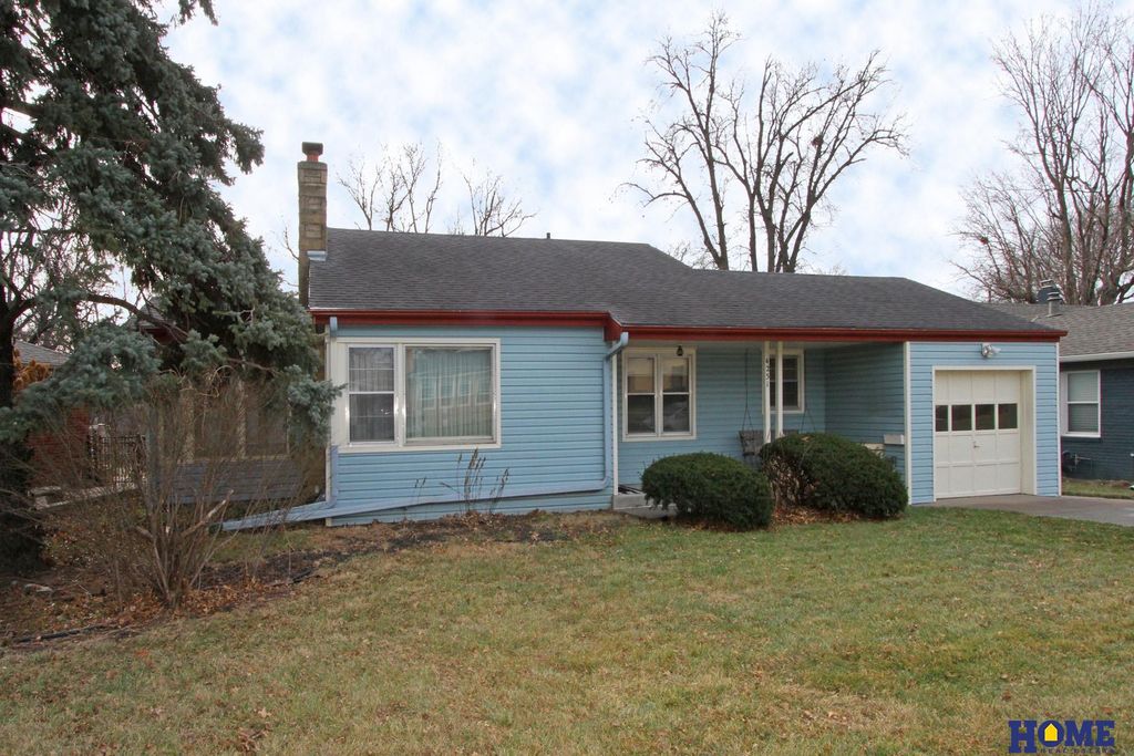 4251 Everett Street, Lincoln, NE 68506
