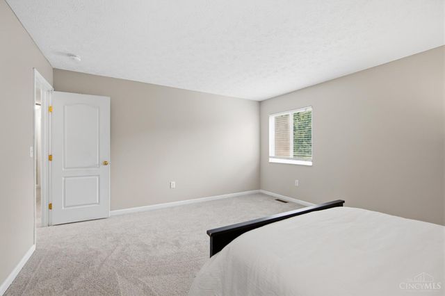 190 Keeneland Court, Monroe, OH 45050