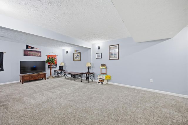 190 Keeneland Court, Monroe, OH 45050