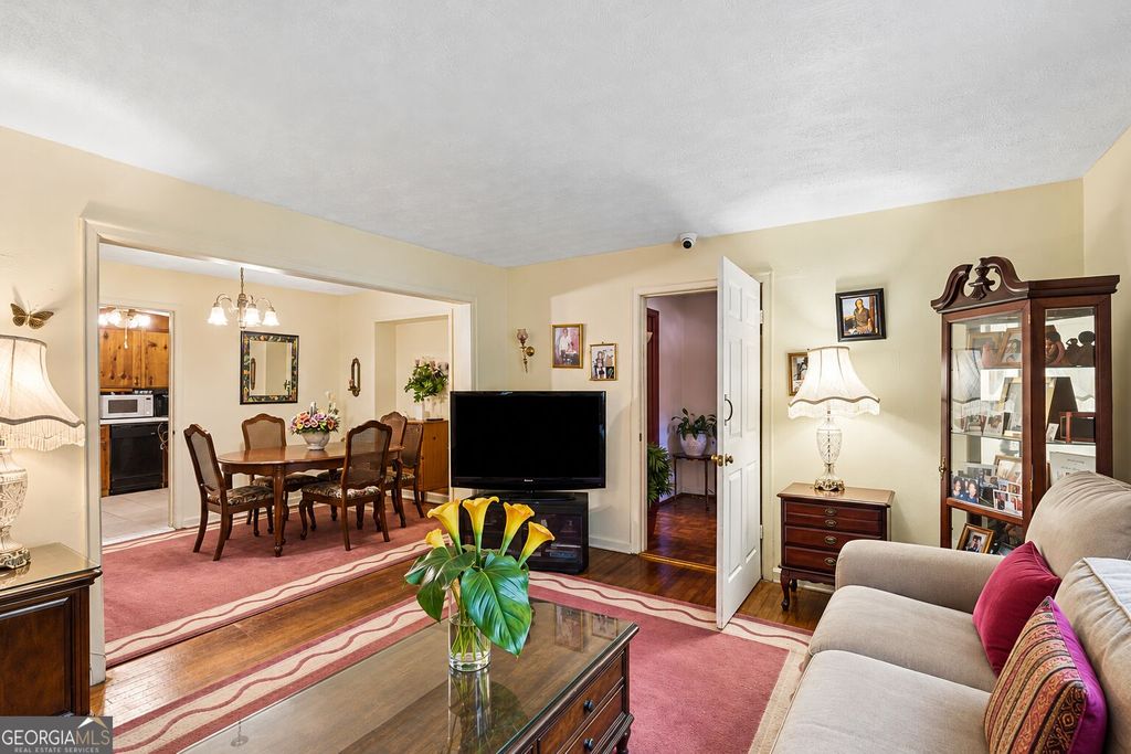 1319 Dorothy Drive, Decatur, GA 30030 — photo 4