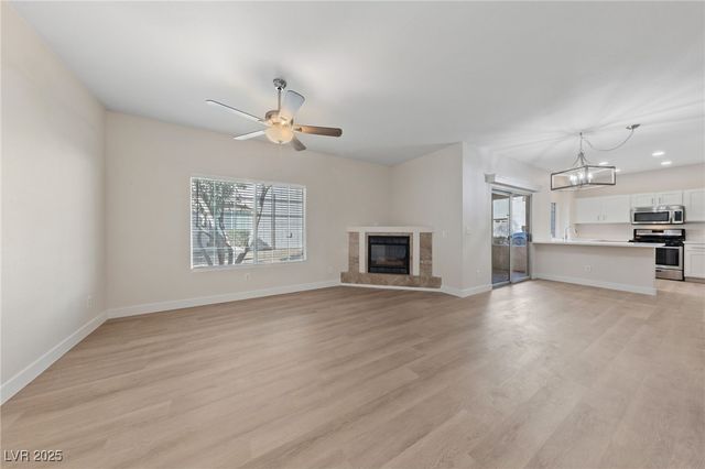 6704 Indian Chief Drive 101, Las Vegas, NV 89130