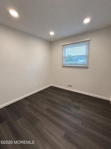 2133 Bridge Avenue, Point Pleasant, NJ 08742
