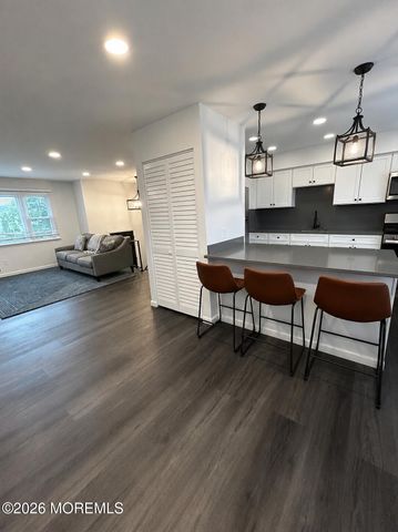 2133 Bridge Avenue, Point Pleasant, NJ 08742
