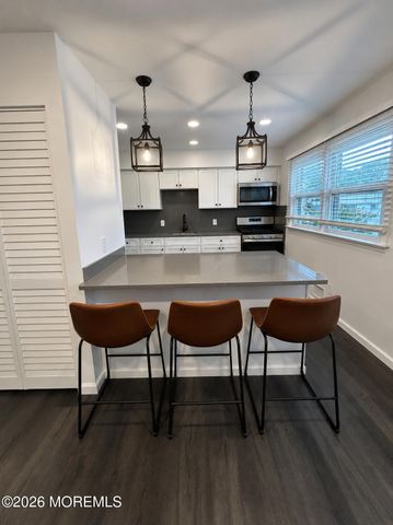 2133 Bridge Avenue, Point Pleasant, NJ 08742