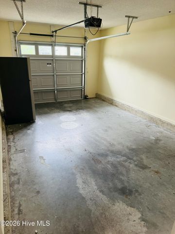 3306 Belmont Circle, Wilmington, NC 28405