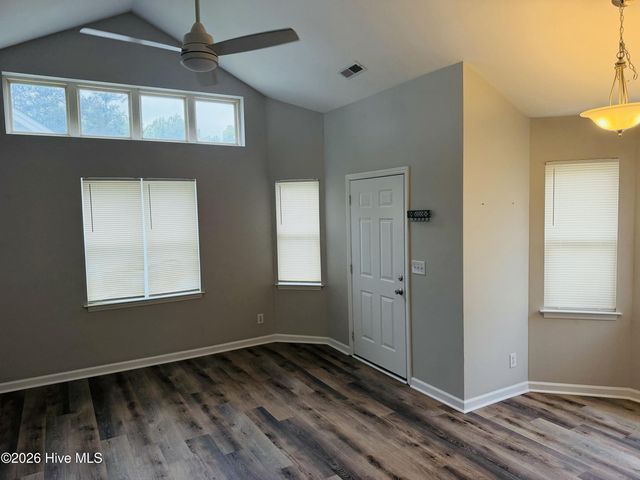 3306 Belmont Circle, Wilmington, NC 28405