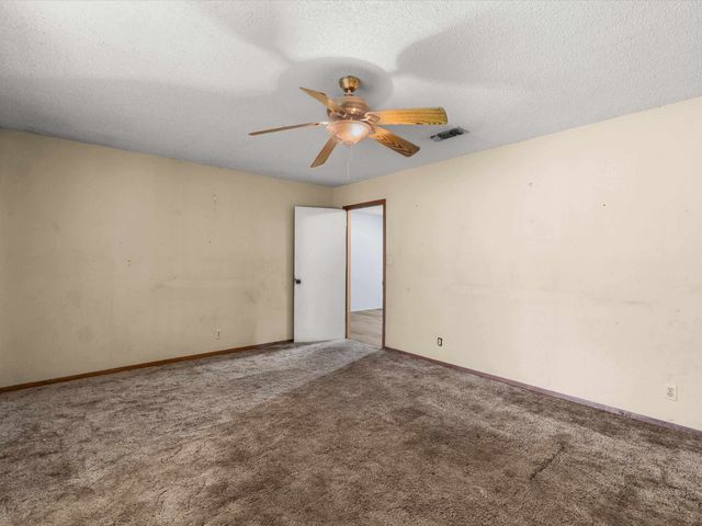 717 PECAN ST, Omaha, TX 75571