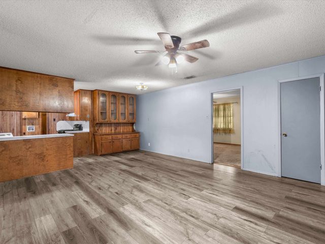 717 PECAN ST, Omaha, TX 75571