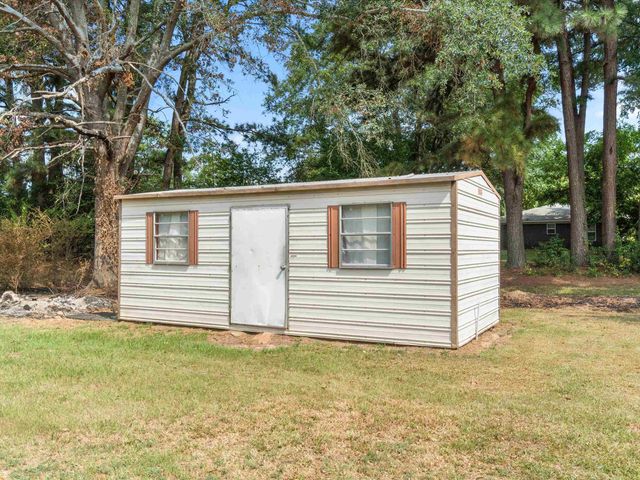 717 PECAN ST, Omaha, TX 75571