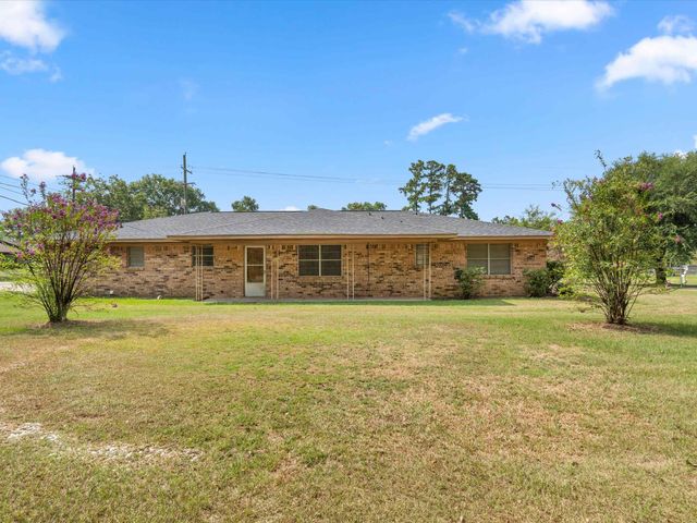 717 PECAN ST, Omaha, TX 75571