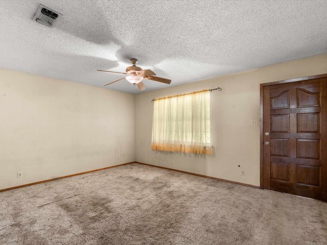 717 PECAN ST, Omaha, TX 75571