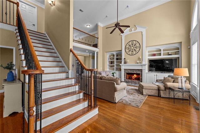 325 N Brooke Drive, Canton, GA 30115