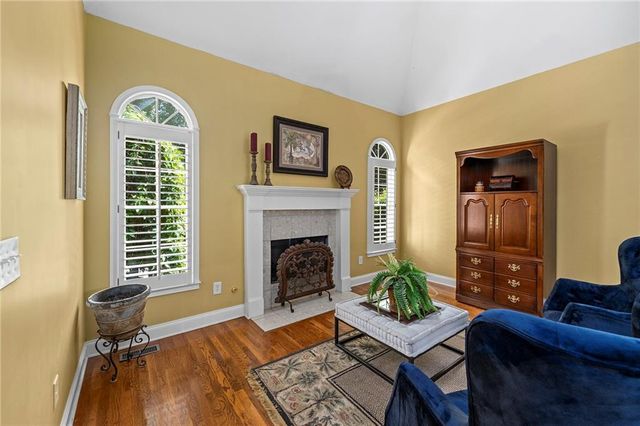 325 N Brooke Drive, Canton, GA 30115