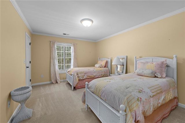 325 N Brooke Drive, Canton, GA 30115