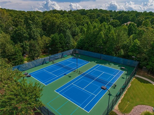 325 N Brooke Drive, Canton, GA 30115