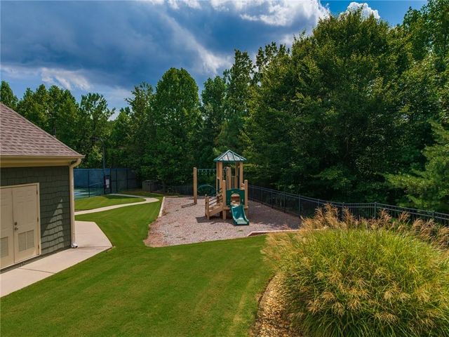 325 N Brooke Drive, Canton, GA 30115