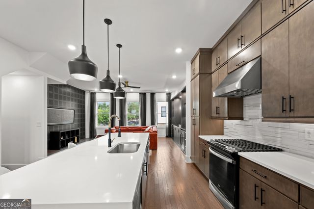 1075 Robert Smalls Way, Atlanta, GA 30318