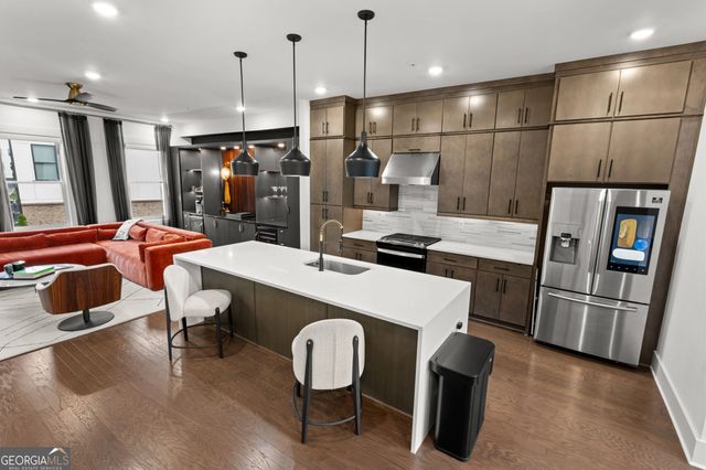 1075 Robert Smalls Way, Atlanta, GA 30318