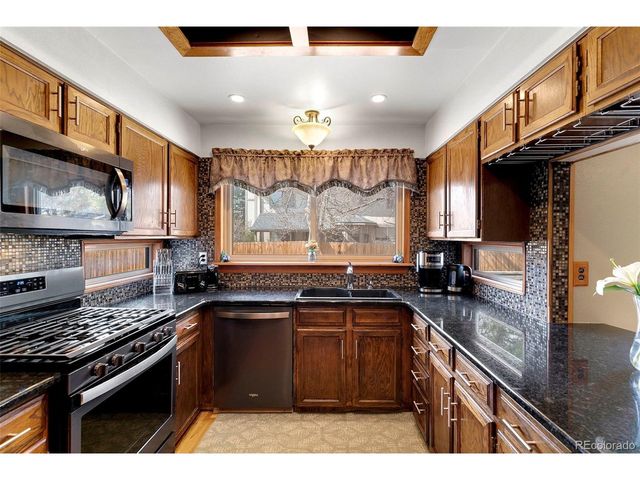 15993 E Loyola Dr, Aurora, CO 80013