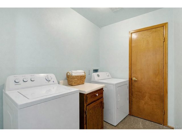 15993 E Loyola Dr, Aurora, CO 80013