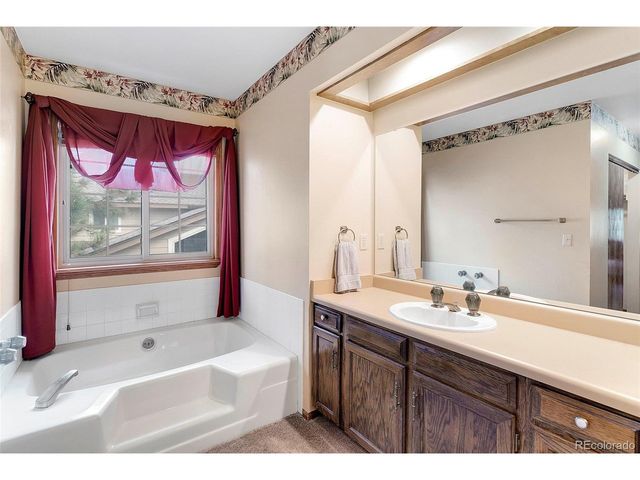 15993 E Loyola Dr, Aurora, CO 80013