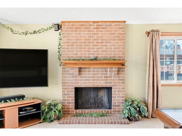 15993 E Loyola Dr, Aurora, CO 80013