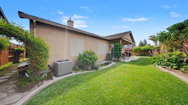 5037 Countryvale Dr, Salida, CA 95368