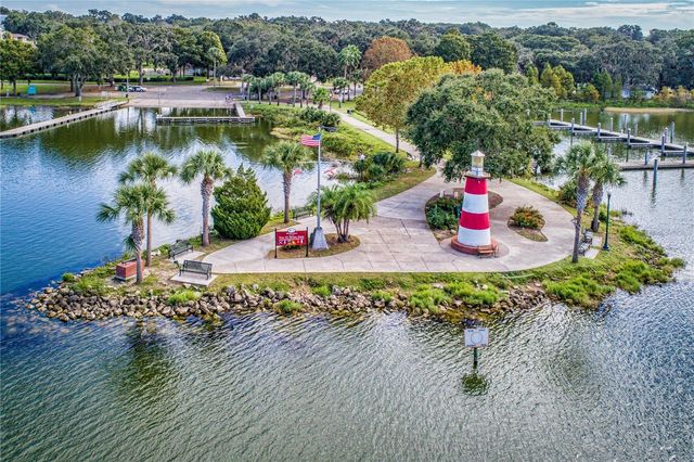 1400 N SIMPSON STREET, Mount Dora, FL 32757